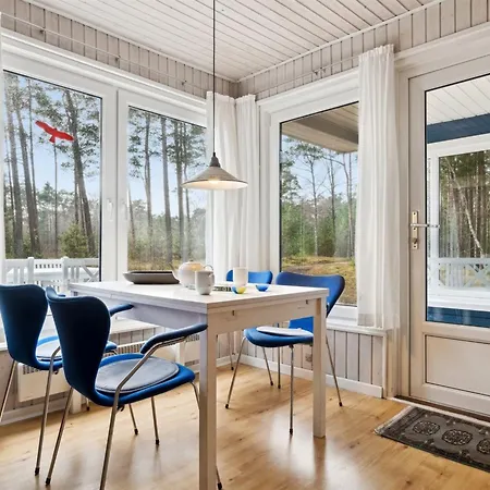 Pisana - 300m From The Sea By Interhome Holiday home Vester Somarken